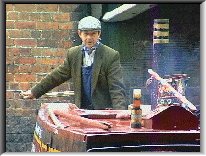 Narrowboat Steerer