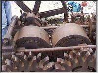 Roller crusher