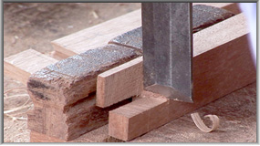 Cutting the corner joint to shape